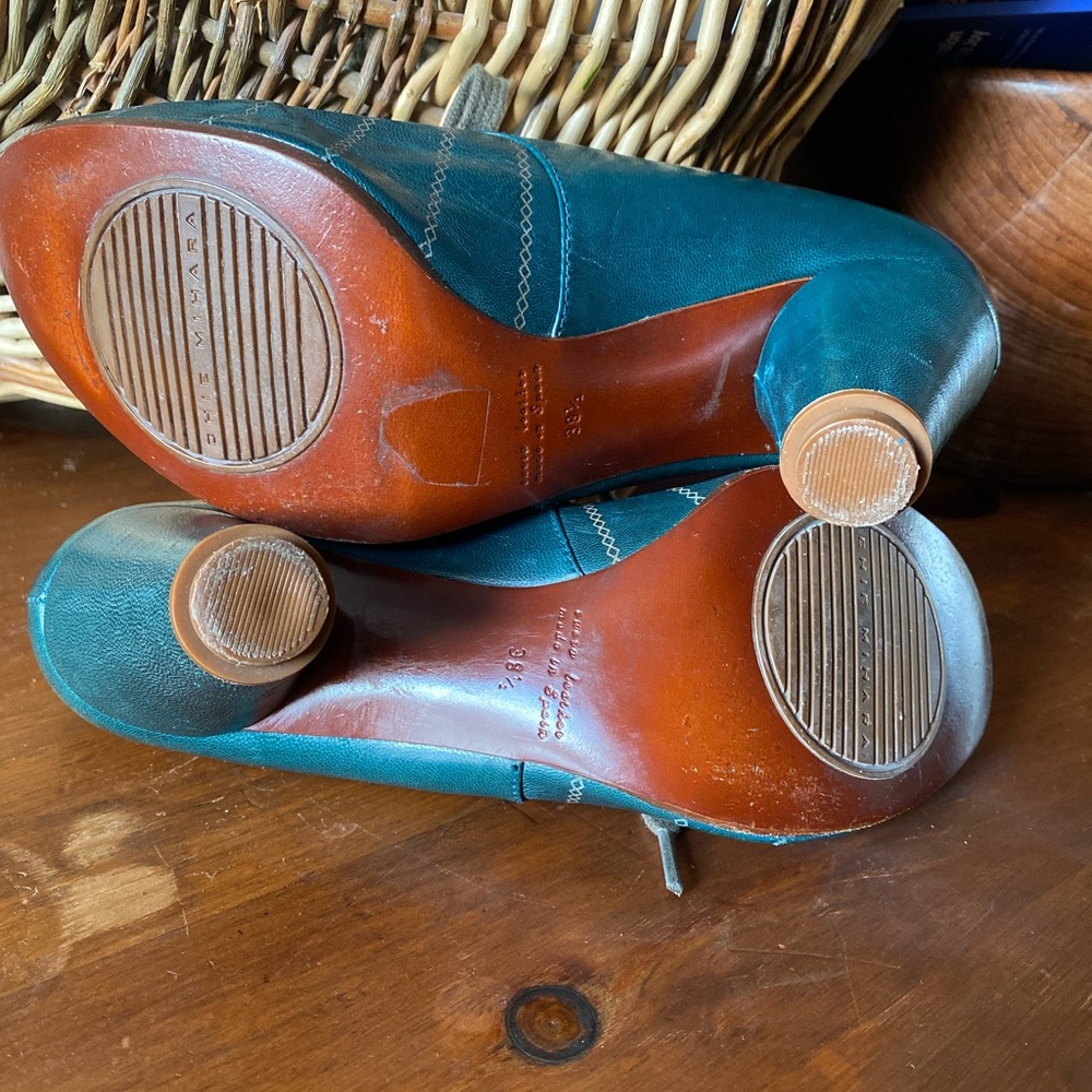 Chie Mihara Teal Leather Heels with Lace Detail - Picture 5 of 11